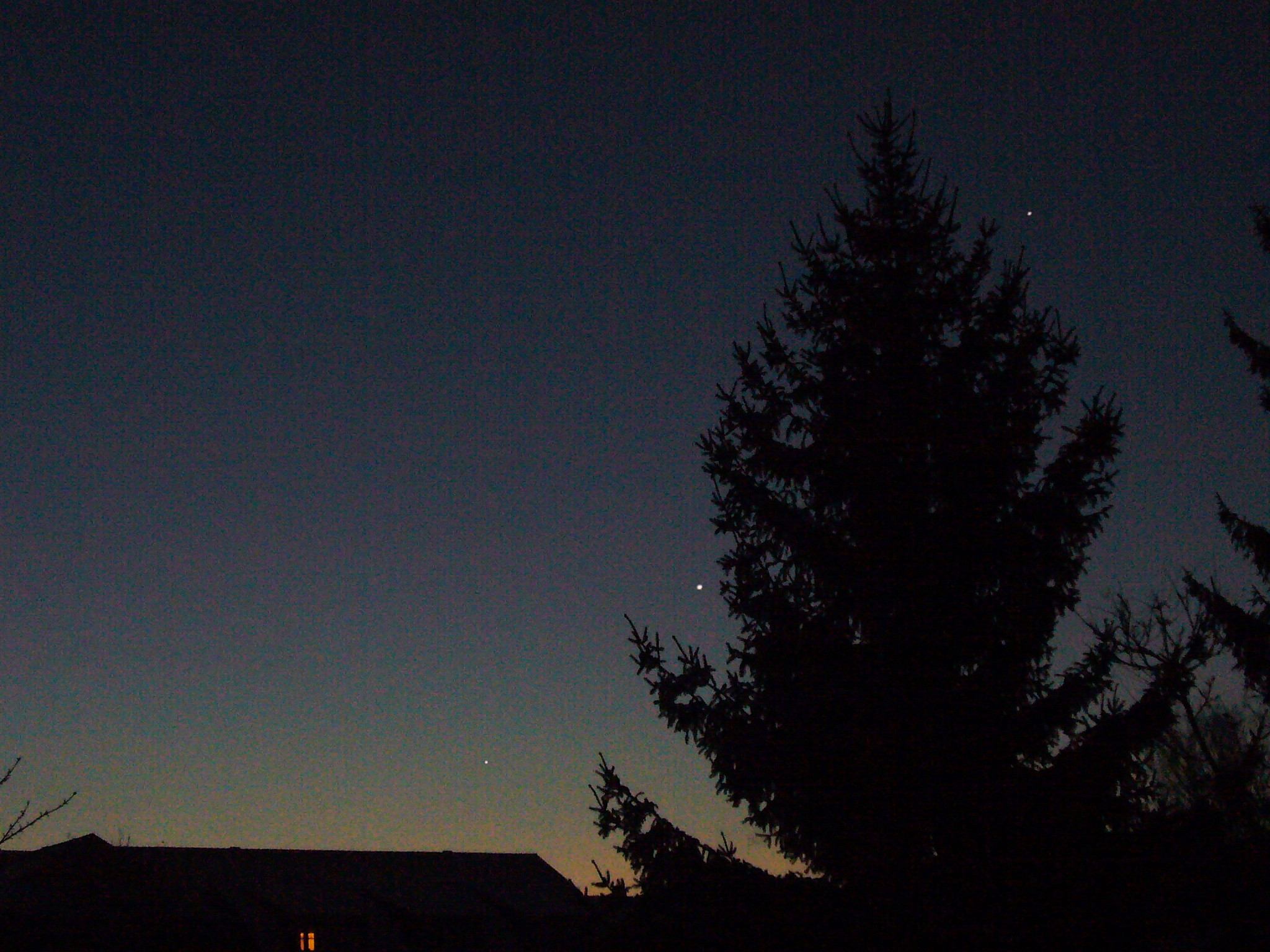 Saturn and Venus in 7th from Moon